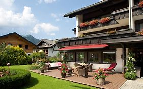 Hotel Menning ***S